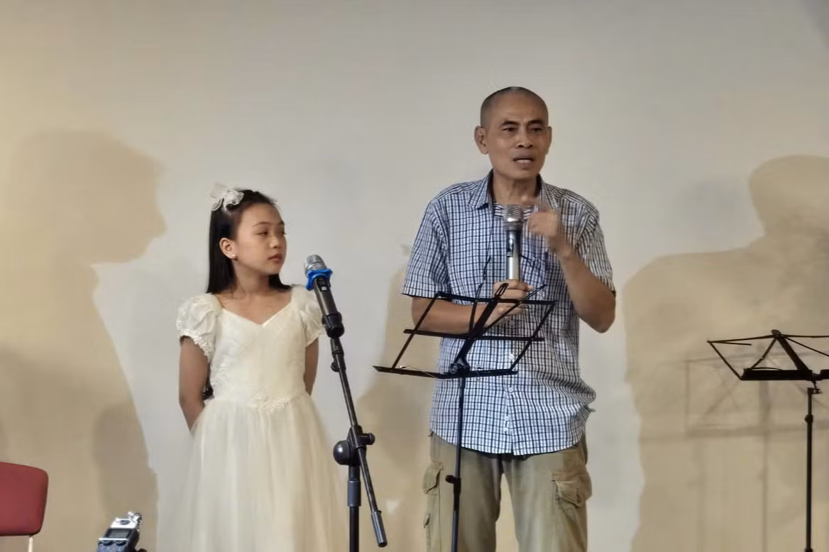 Ông Mai Trung Kiên chia sẻ về câu chuyện ẩn sau ca khúc Đếm sao.