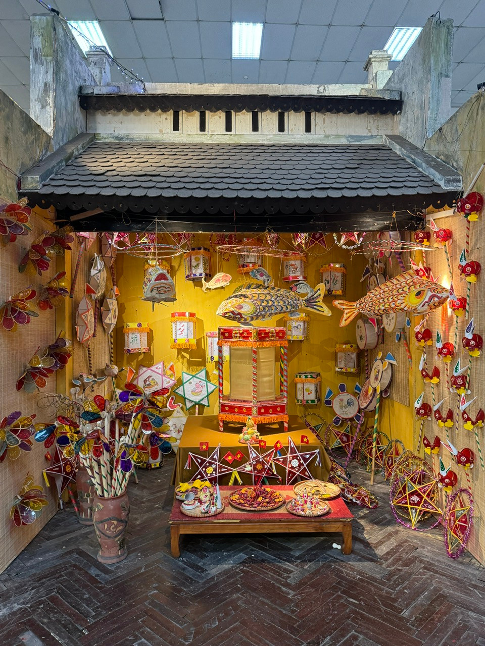 Không gian tái hiện Tết Trung thu do Trung tâm Bảo tồn di sản Thăng Long - Hà Nội thực hiện. Không gian tái hiện Tết Trung thu do Trung tâm Bảo tồn di sản Thăng Long - Hà Nội thực hiện.