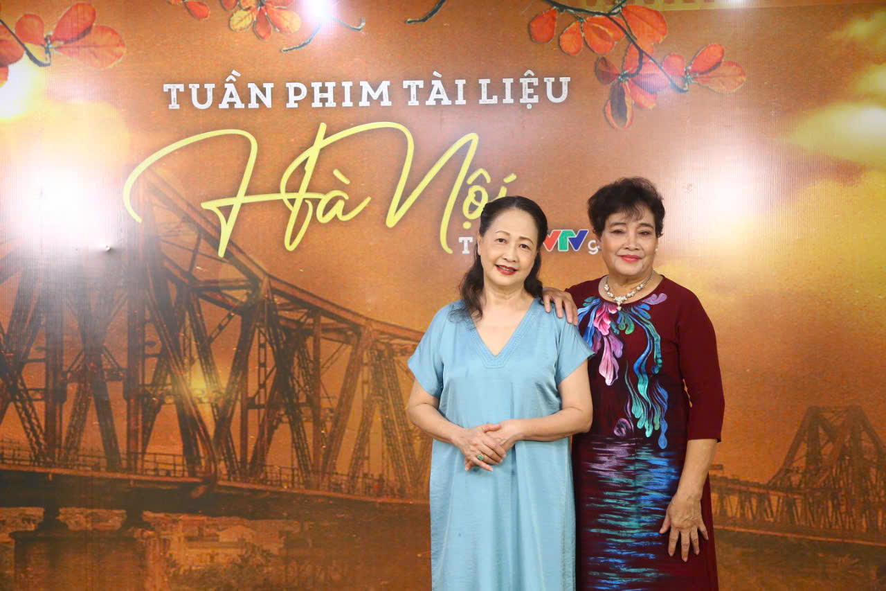 NSND Như Quỳnh, NSND Thanh Tú xuất hiện tại họp báo.