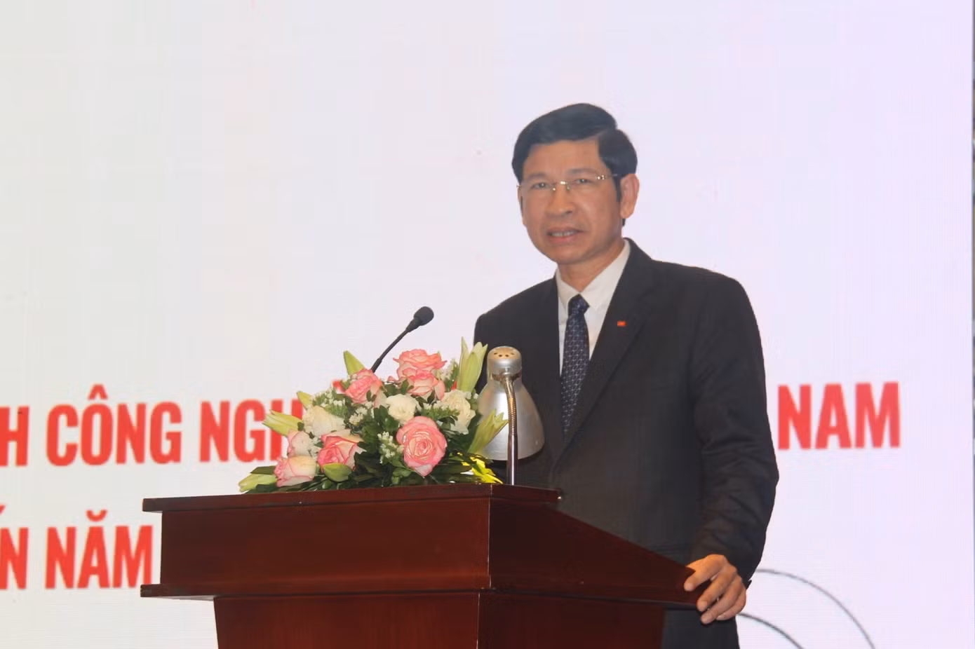 Thứ trưởng Hồ An Phong phát biểu tại hội thảo góp ý dự thảo Chiến lược phát triển các ngành CNVH Việt Nam đến năm 2030, tầm nhìn đến năm 2045.