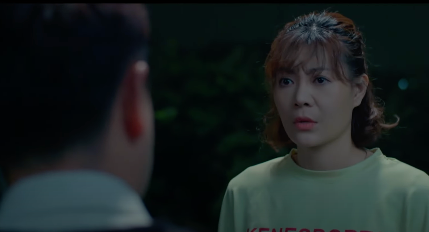 Trong Người một nhà, Thanh Hương đảm nhận vai Khanh - người phụ nhanh nhẹn, tốt bụng nhưng vì mưu sinh đôi khi trở nên ích kỷ. Trong Người một nhà, Thanh Hương đảm nhận vai Khanh - người phụ nhanh nhẹn, tốt bụng nhưng vì mưu sinh đôi khi trở nên ích kỷ.