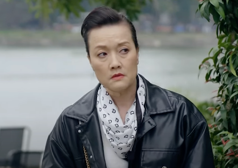 Bà Thư hối hận vì bỏ rơi anh em Trí (Duy Hưng), Tuệ (Tuấn Tú).