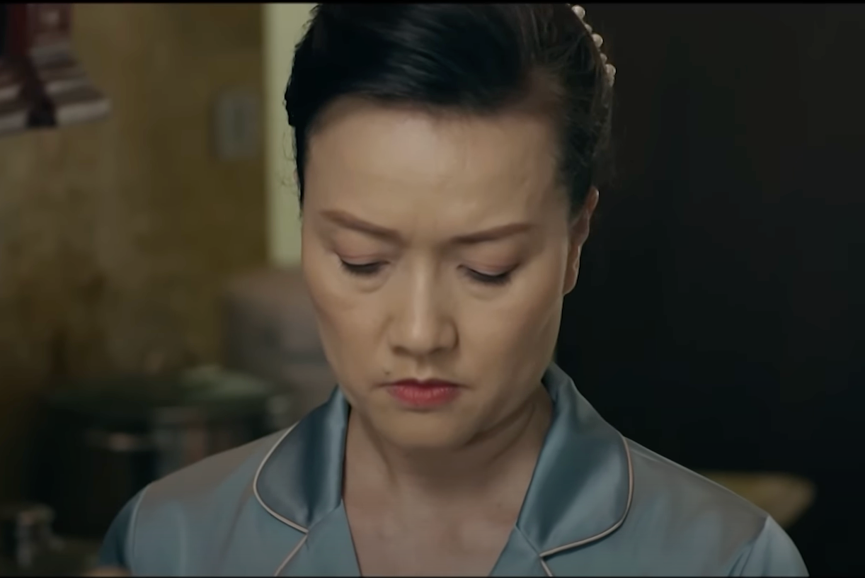 Nhiều khán giả cho rằng diễn xuất của Vân Dung còn hạn chế khi không vào vai hài theo đúng sở trường.