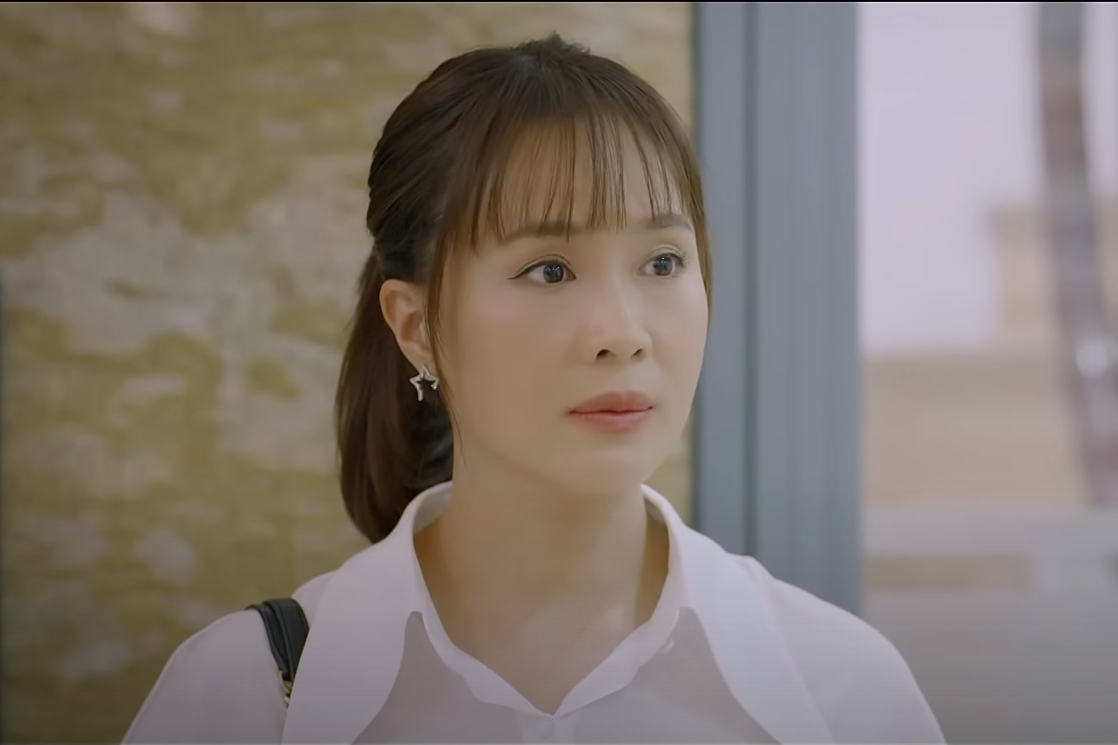 Khán giả bày tỏ sự đau lòng, thương xót đối với số phận của Ngân Hà (Hồng Diễm). Khán giả bày tỏ sự đau lòng, thương xót đối với số phận của Ngân Hà (Hồng Diễm).