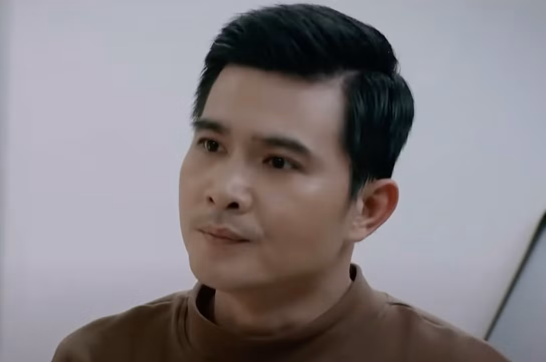 Để vào vai Nghĩa, diễn viên Quang Sự cho biết phải giảm 5 kg.