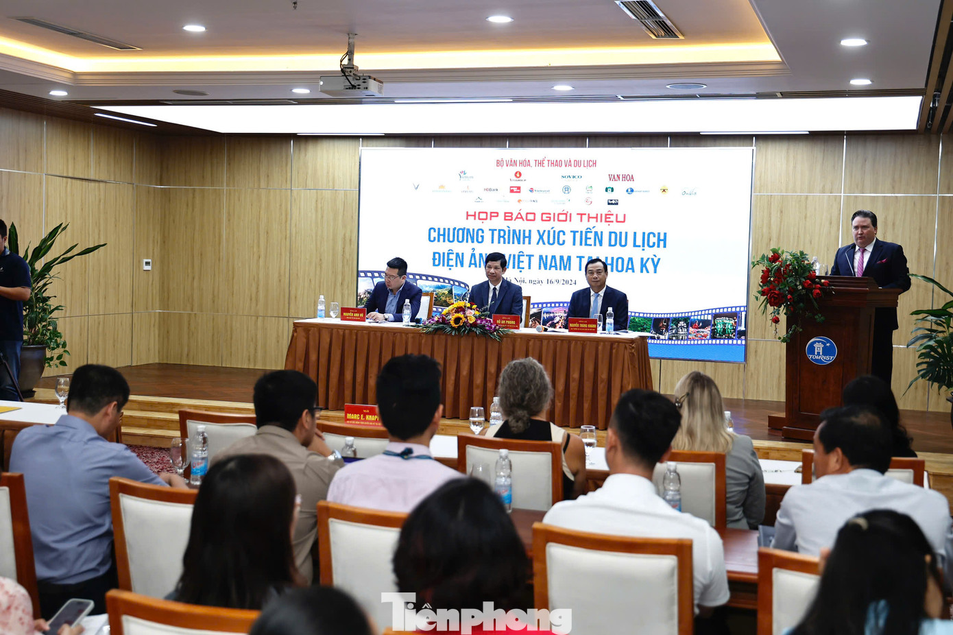 Bộ VHTTDL chuẩn bị nhiều tháng nay cho sự kiện quảng bá du lịch - điện ảnh tại Hollywood.