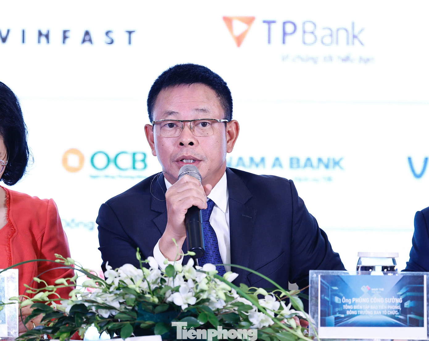 Nhà báo Phùng Công Sưởng - Tổng Biên tập báo Tiền Phong, Trưởng BTC Ngày thẻ Việt Nam 2024 - lý giải việc lựa chọn hoa hậu Đỗ Thị Hà là đại sứ Ngày Thẻ Việt Nam 2024.