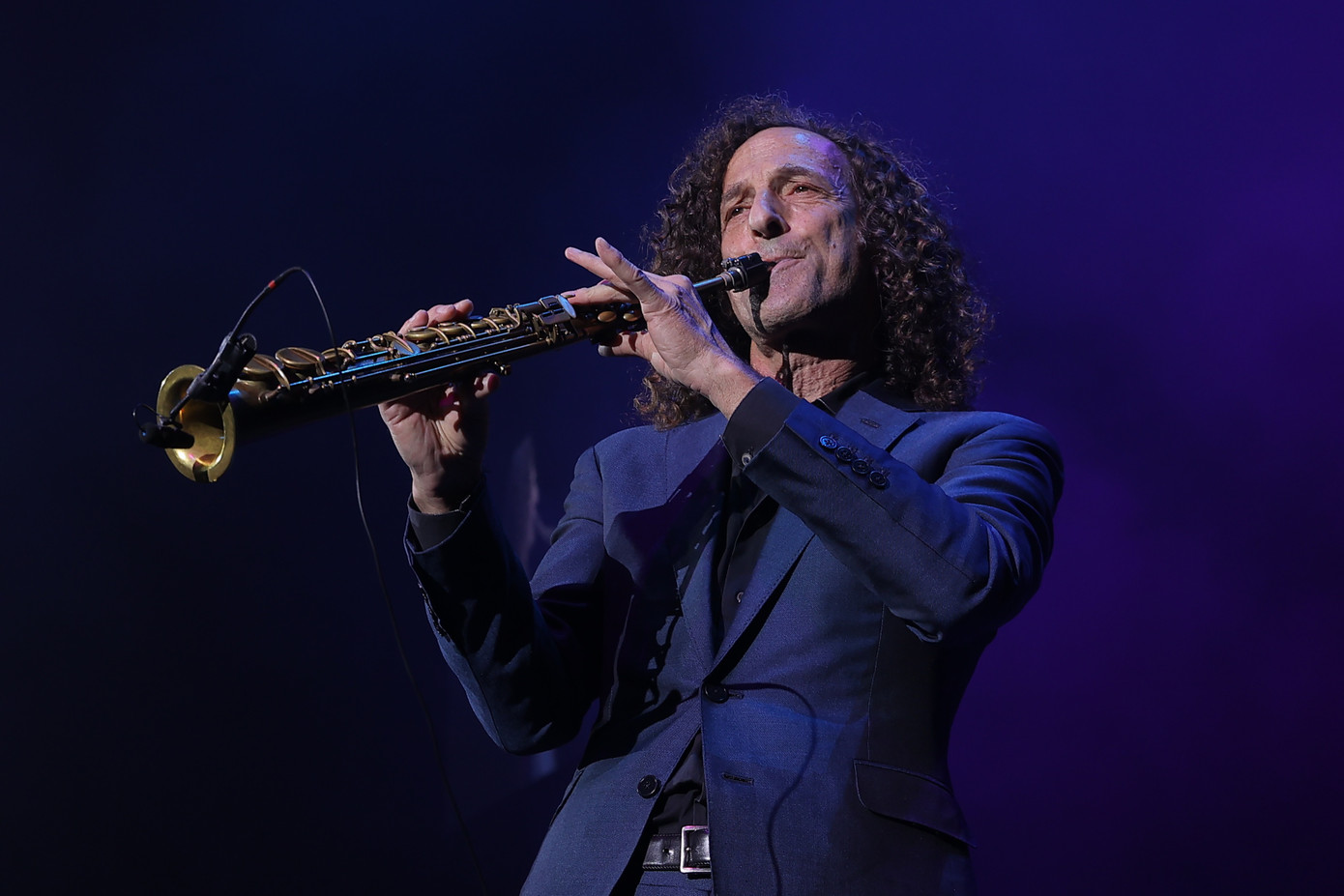 Công nghiệp điện ảnh và công nghiệp biểu diễn có thành quả đáng mừng không có nghĩa văn hóa trở thành "con gà đẻ trứng vàng". Công nghiệp điện ảnh và công nghiệp biểu diễn có thành quả đáng mừng không có nghĩa văn hóa trở thành "con gà đẻ trứng vàng".