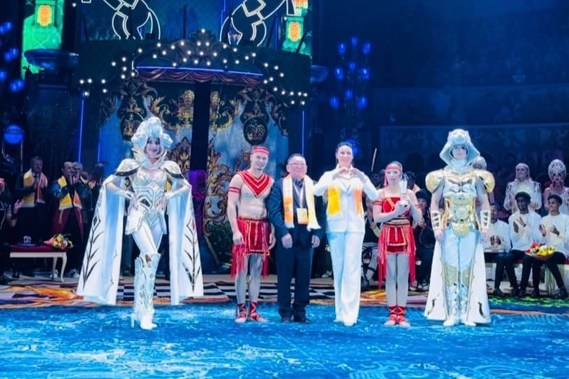 Tiết mục đu dây đôi trên cao "Chuyện tình Lang Biang” của đoàn Việt Nam giành được giải Bạc. Tiết mục đu dây đôi trên cao "Chuyện tình Lang Biang” của đoàn Việt Nam giành được giải Bạc.