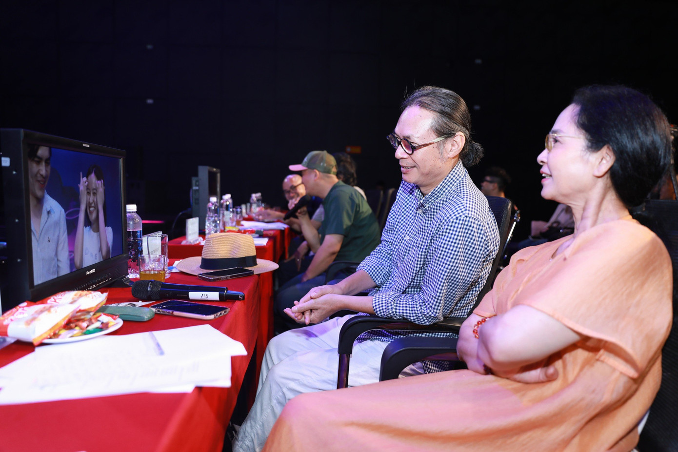 Dàn nghệ sĩ nổi tiếng NSND Bùi Bài Bình, NSND Lan Hương, NSND Trần Lực casting diễn viên. Dàn nghệ sĩ nổi tiếng NSND Bùi Bài Bình, NSND Lan Hương, NSND Trần Lực casting diễn viên.