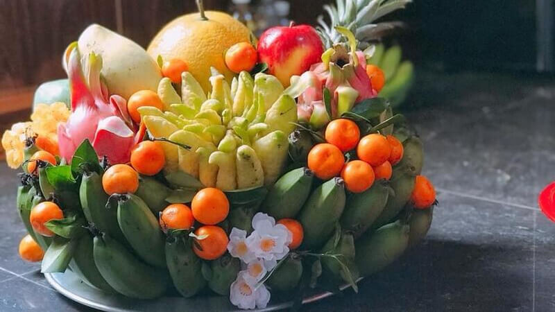 Có thể thay bưởi bằng quả phật thủ bởi loại quả này có tác dụng lưu giữ thần, Phật và gia tiên lưu lại trong nhà lâu hơn để phù hộ cho gia chủ. Có thể thay bưởi bằng quả phật thủ bởi loại quả này có tác dụng lưu giữ thần, Phật và gia tiên lưu lại trong nhà lâu hơn để phù hộ cho gia chủ.