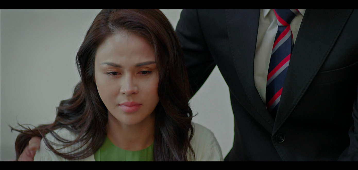 Tình tiết Nghĩa (Quang Sự) ngang nhiên vi phạm Luật Hôn nhân và Gia Đình, mong muốn đổ tội ngoại tình cho vợ được cho là phi lý. Tình tiết Nghĩa (Quang Sự) ngang nhiên vi phạm Luật Hôn nhân và Gia Đình, mong muốn đổ tội ngoại tình cho vợ được cho là phi lý.