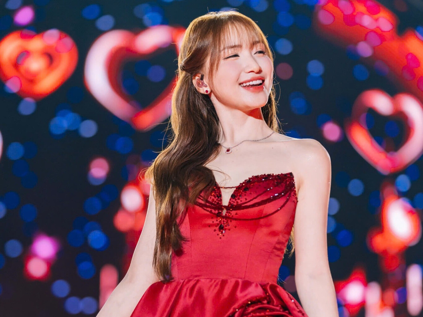 Tổ chức show ngoài trời, miễn phí đòi hỏi sự chuẩn bị kỹ càng hơn show bán vé vì khán giả không có rào cản tài chính.