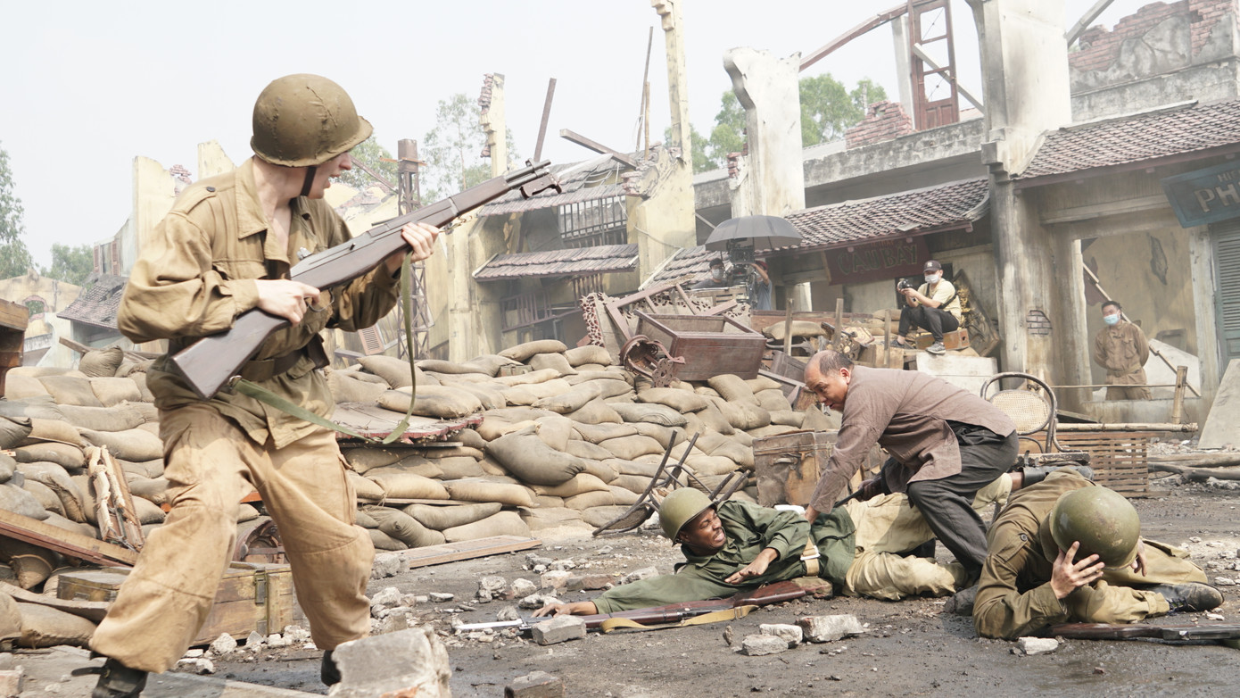 Ngoại trừ suất chiếu ra mắt tại Hà Nội cũng như buổi chiếu trong khuôn khổ Liên hoan phim Việt Nam 2023 tại Đà Lạt, dịp Tết Nguyên đán vừa qua Đào, phở và piano mới chính thức ra rạp.