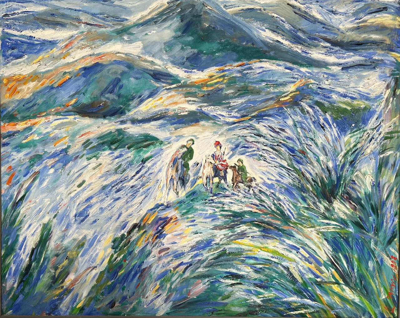 Nhiều tác phẩm giá trị, mang lại xúc cảm thẩm mỹ, niềm tự hào lịch sử được trưng bày như tranh sơn dầu Tuần tra biên giới 2 của Ngô Quang Nam, tranh sơn mài Ngày trở về của Nguyễn Trường Linh, phù điêu Ngày hội Chiến thắng Điện Biên, tranh sơn dầu Phía sau là hầm Đờ Cát…