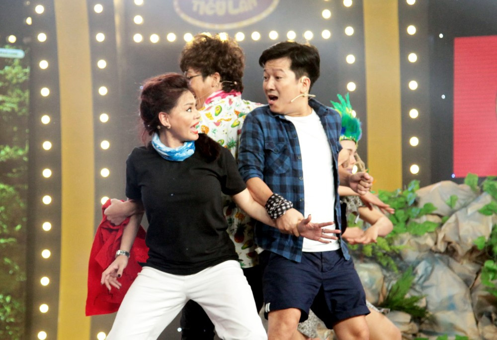 Game show hài thoái trào, nhiều chương trình phải dừng phát sóng. Game show hài thoái trào, nhiều chương trình phải dừng phát sóng.