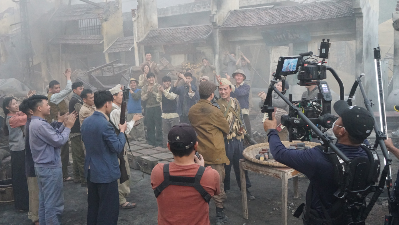 Đào, phở và piano trở thành hiện tượng hiếm khi là phim do nhà nước đặt hàng lại được săn đón ở các phòng vé.