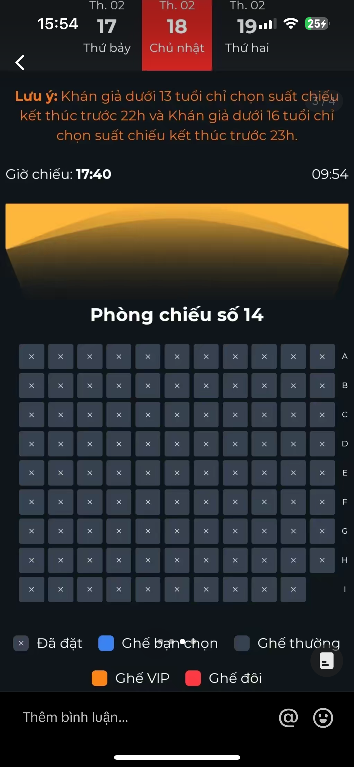 Nhiều suất chiếu của Đào, phở và piano kín chỗ, khán giả rất khó khăn để giành được vé xem phim này. Nhiều suất chiếu của Đào, phở và piano kín chỗ, khán giả rất khó khăn để giành được vé xem phim này.