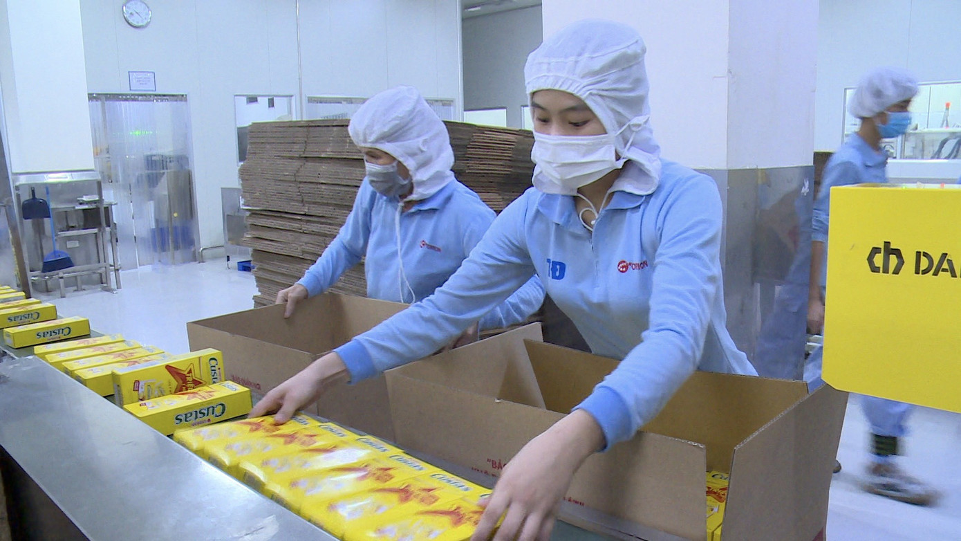 Sản xuất tại nhà máy bánh Orion Bình Dương