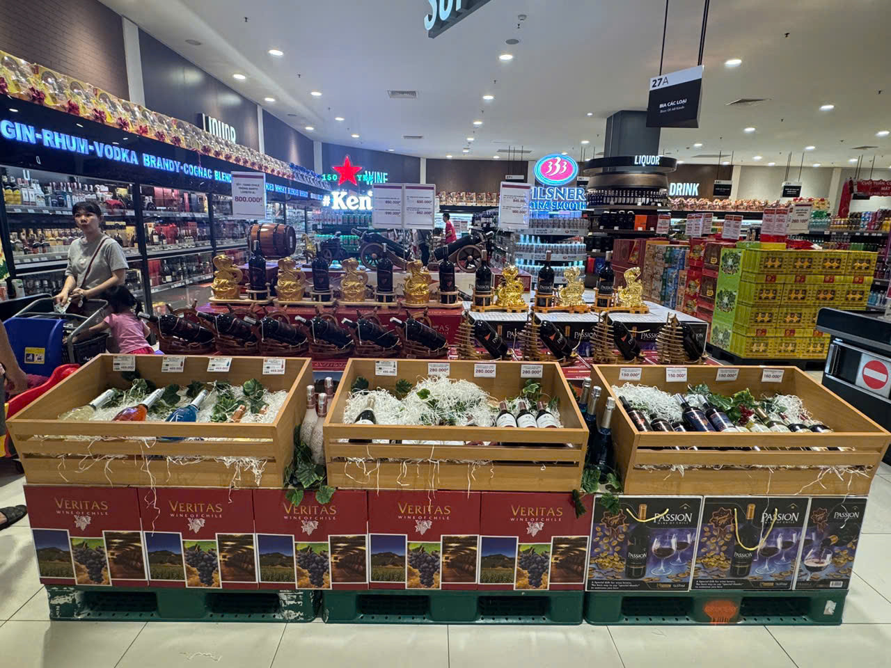 Tỷ lệ hàng Việt trong hệ thống bán lẻ của AEON Việt Nam không ngừng gia tăng trong các năm qua và hiện nay chiếm hơn 85% tổng số mặt hàng