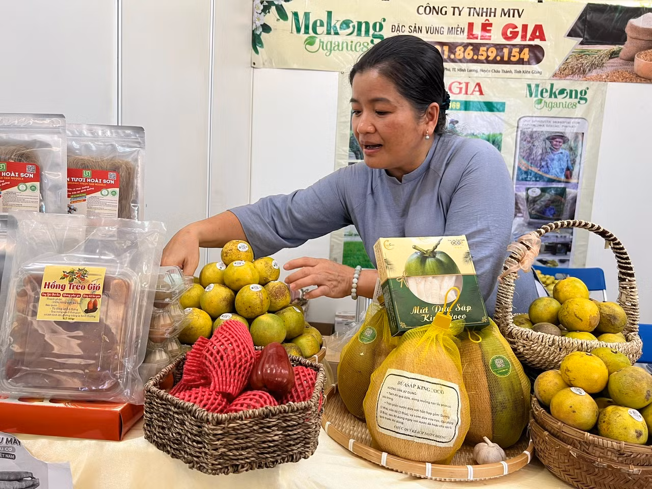 Nông sản Việt ngon, tốt cho sức khỏe được doanh nghiệp chào hàng đến người tiêu dùng trong nước