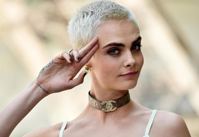 Trong quá khứ, nàng mẫu từng thừa nhận bản thân có sử dụng chất cấm. Trong quá khứ, nàng mẫu từng thừa nhận bản thân có sử dụng chất cấm.