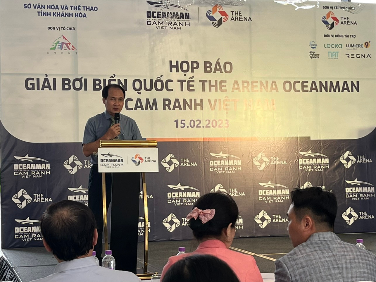 Phó giám đốc Sở Văn hoá - Thể thao Khánh Hoà Nguyễn Tuấn Thanh phát biểu tại họp báo.