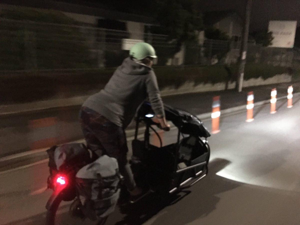 Nữ nghị sĩ đạp xe đến bệnh viện khi chuyển dạ. Ảnh: Instagram Nữ nghị sĩ đạp xe đến bệnh viện khi chuyển dạ. Ảnh: Instagram