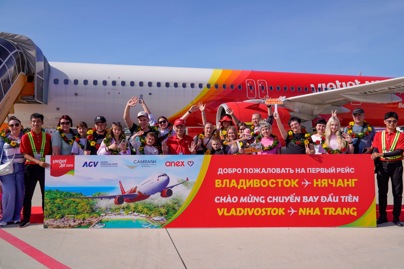 Vietjet khai trương các chuyến bay đầu tiên từ Vladivostok và Khabarovsk đến Nha Trang Vietjet khai trương các chuyến bay đầu tiên từ Vladivostok và Khabarovsk đến Nha Trang