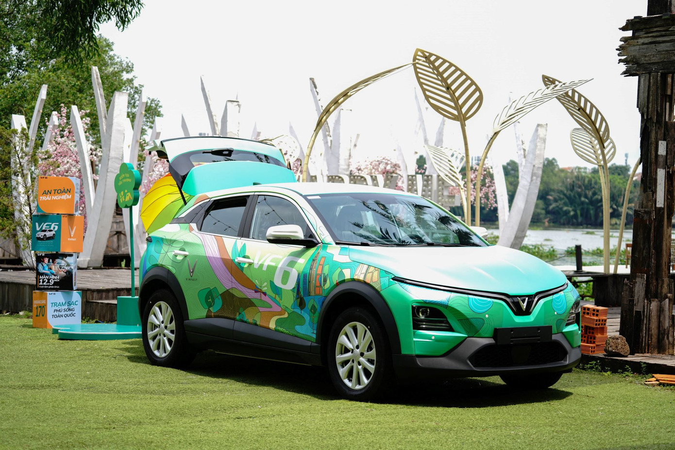 VF 6 đang được áp dụng loạt ưu đãi hấp dẫn.