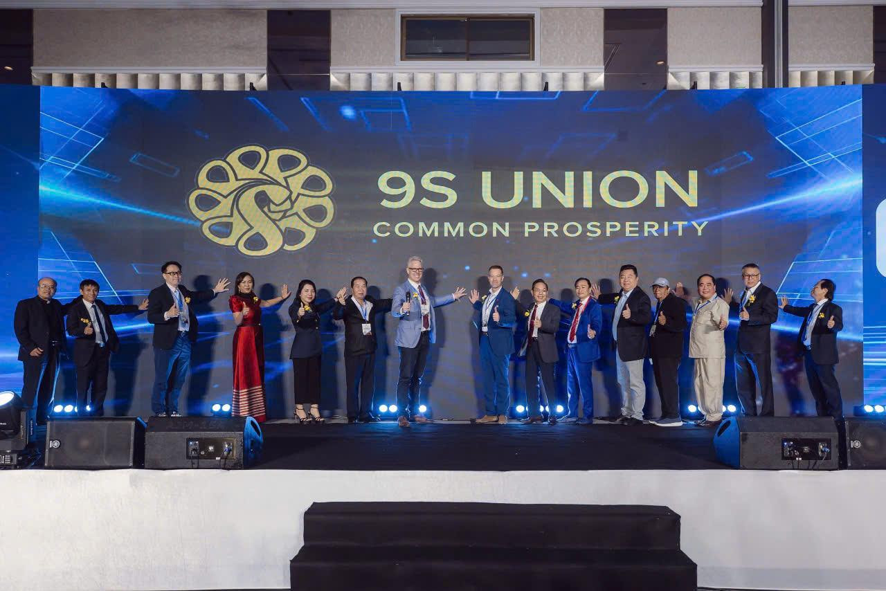 Lễ ra mắt chính thức Liên hiệp Kinh tế Toàn cầu 9S UNION: Hệ sinh thái mở sẽ kết nối các startup, nhà đầu tư và doanh nghiệp quốc tế, tạo ra một cộng đồng đổi mới sáng tạo và hợp tác bền vững.