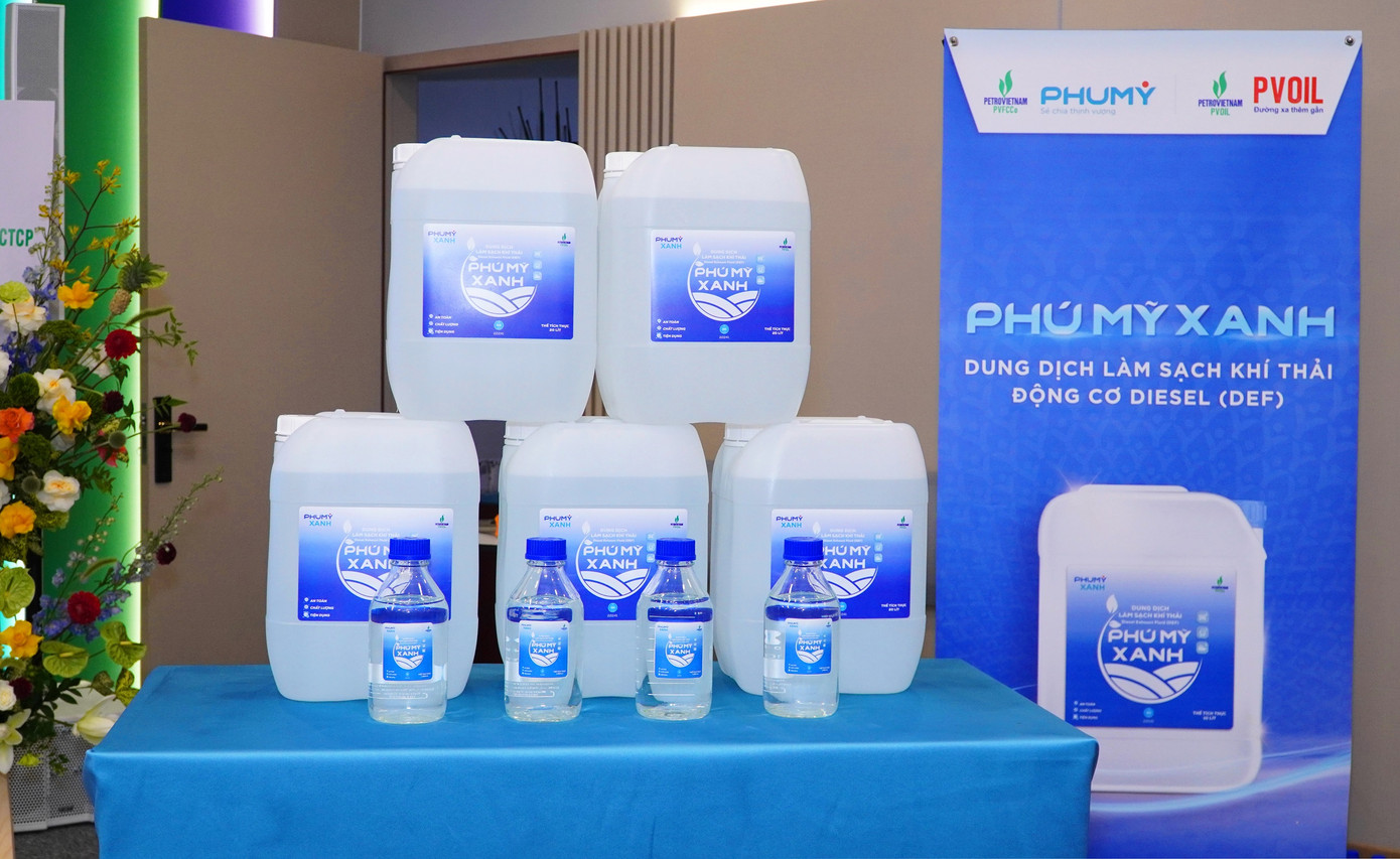 Phú Mỹ xanh - Dung dịch làm sạch khí thải động cơ Diesel (DEF)
