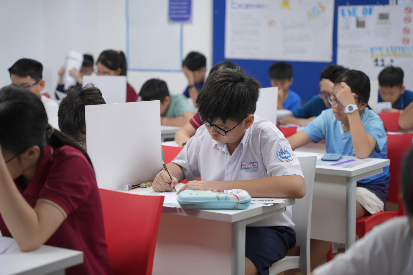 Học sinh giỏi nên có nhiều hướng phát triển bản thân, thay vì “đóng khung” bởi điểm số