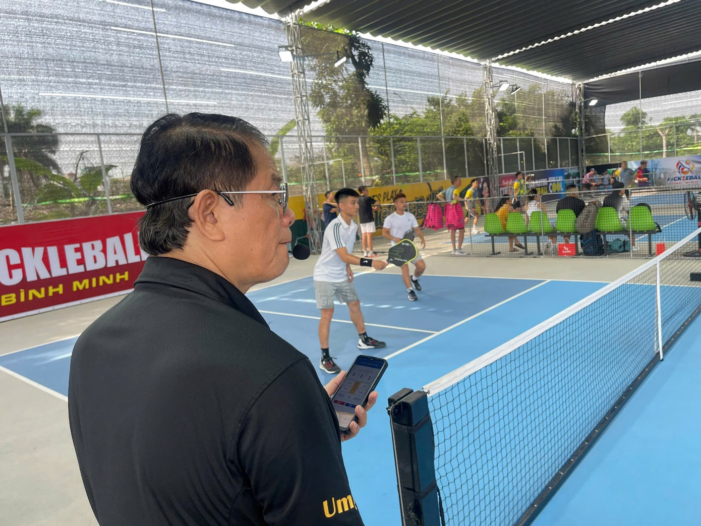 Vpickleball được trọng tài ứng dụng cập nhật điểm số tại giải đấu