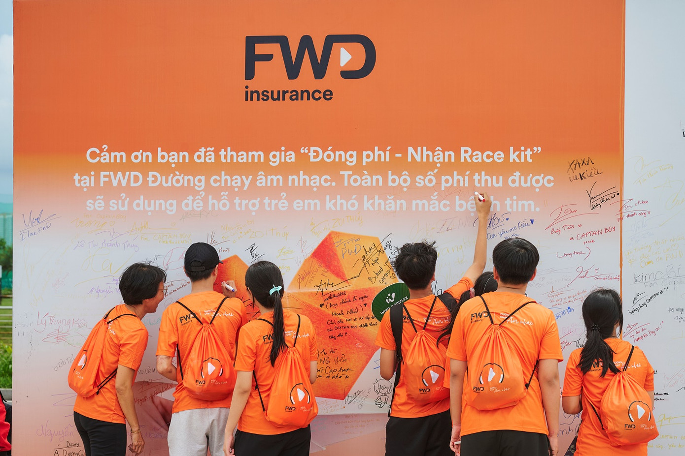 Toàn bộ số tiền thu được từ việc đổi race kit sẽ tiếp thêm nhịp đập khỏe mạnh cho những trái tim bé nhỏ đang cần được chữa lành.