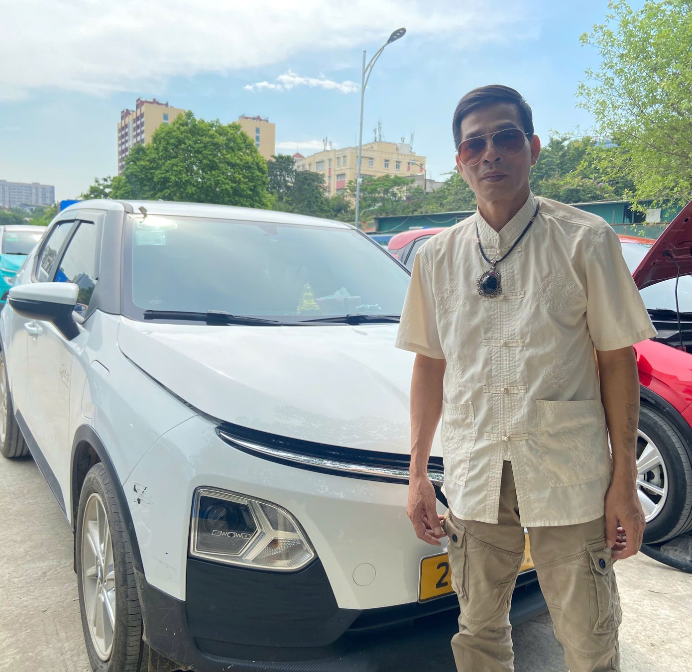 Tốc độ sạc tại trạm sạc V-Green Cầu Giấy gây ấn tượng với anh Đặng Văn Nghĩa