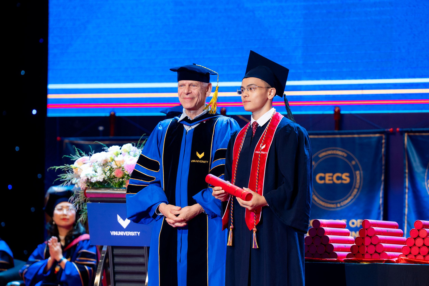 Tân khoa Nguyễn Tường Minh, Viện Kỹ thuật và Khoa học Máy tính tại lễ tốt nghiệp