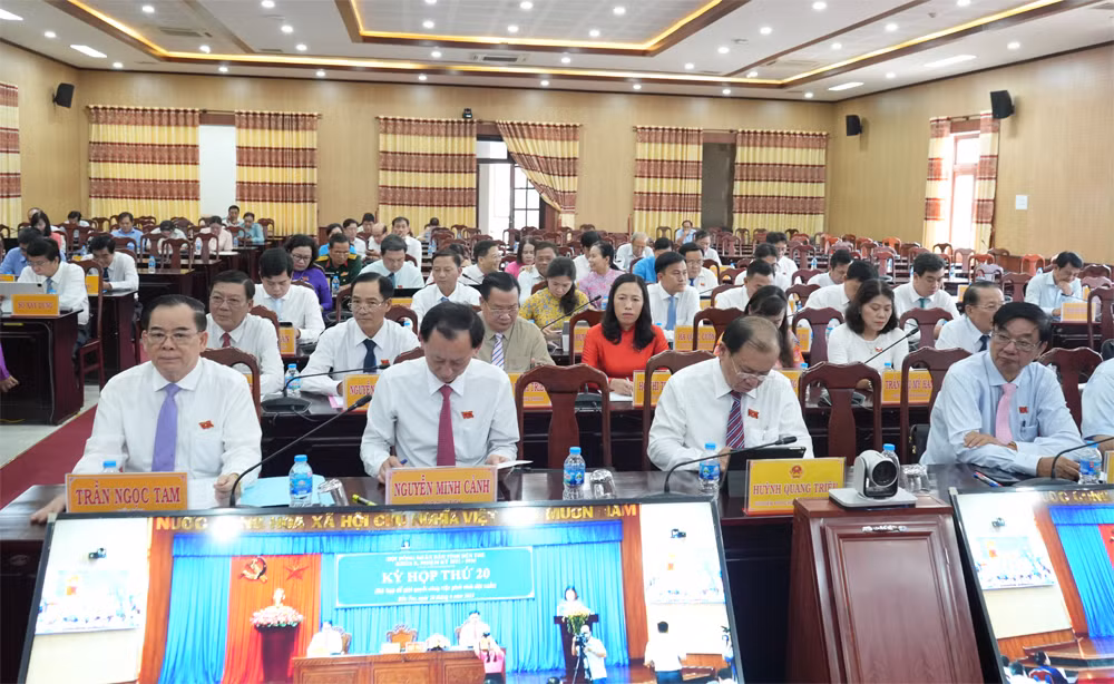 Quang cảnh kỳ họp.