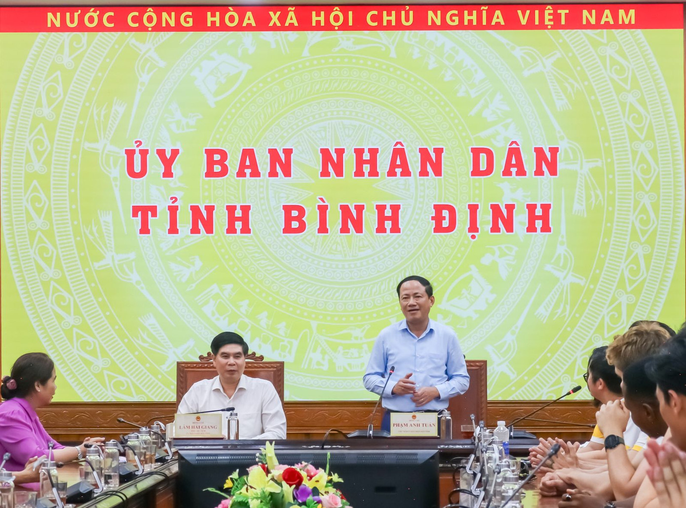 Chủ tịch UBND tỉnh Phạm Anh Tuấn phát biểu tại buổi gặp mặt Chủ tịch UBND tỉnh Phạm Anh Tuấn phát biểu tại buổi gặp mặt