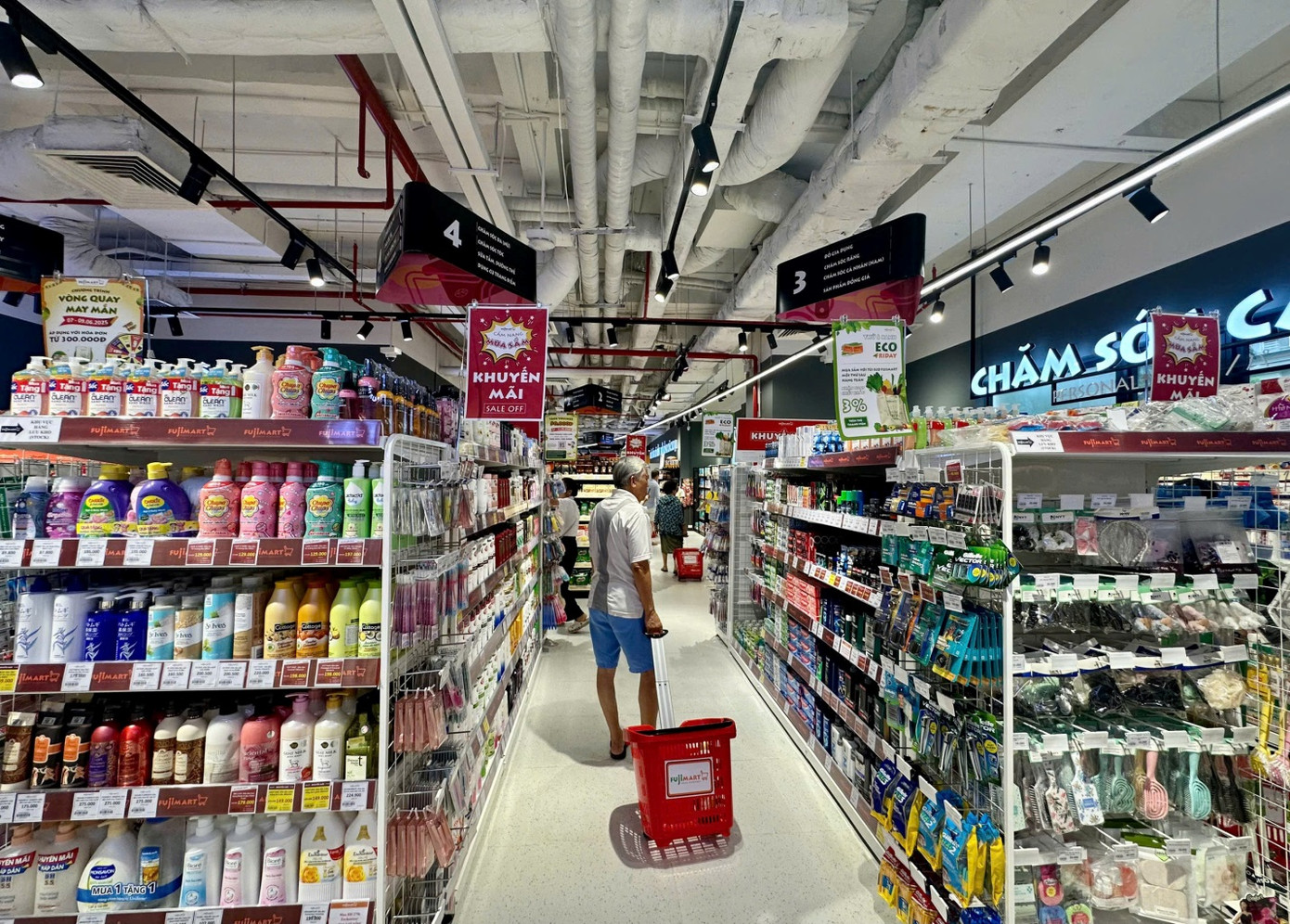 FujiMart Times City cung cấp hàng ngàn sản phẩm ưu đãi tới 22/6, phù hợp với nhu cầu tiêu dùng đa dạng của người dân thủ đô.