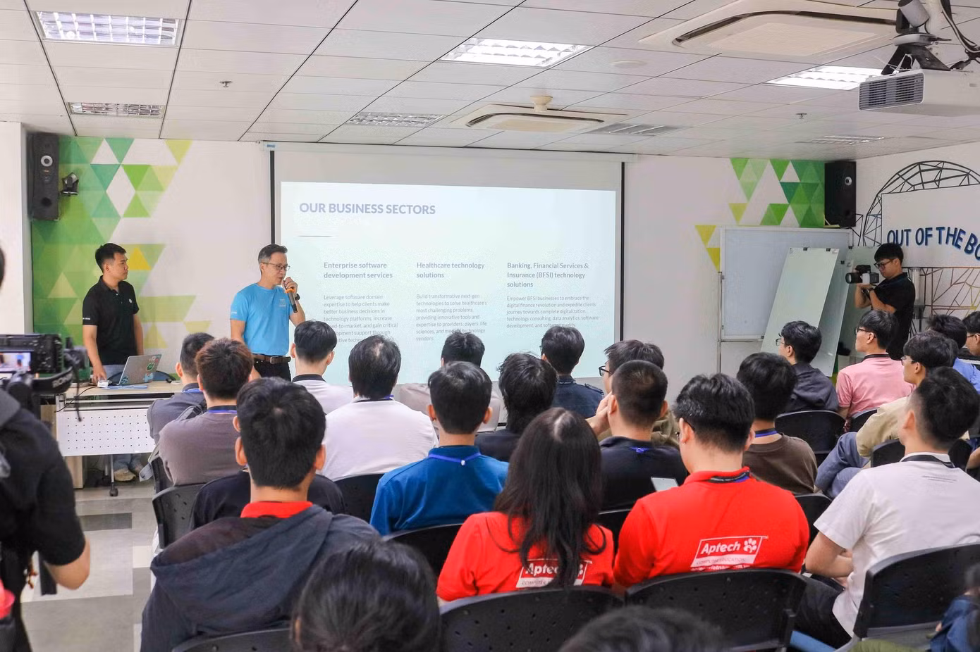 Doanh nghiệp trực tiếp hướng nghiệp cho sinh viên Aptech