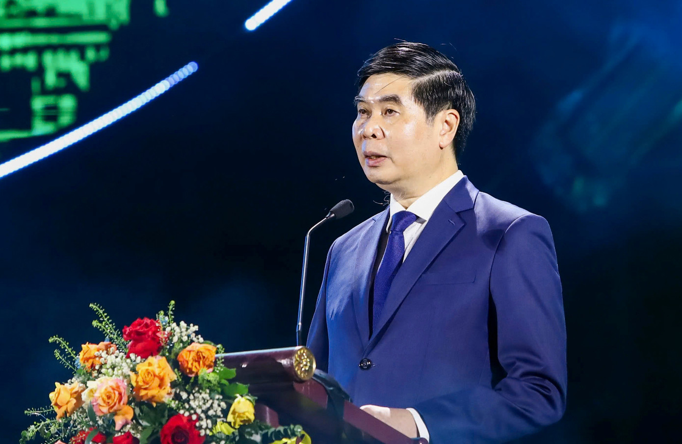 Ông Lâm Hải Giang – Phó Chủ tịch UBND tỉnh Bình Định phát biểu khai mạc lễ hội du lịch hè năm 2025.