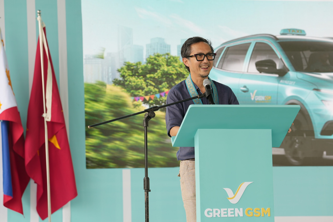 Ông Vivencio Bringas Dizon - Bộ trưởng Bộ Giao thông Vận tải (DOTr) phát biểu tại sự kiện