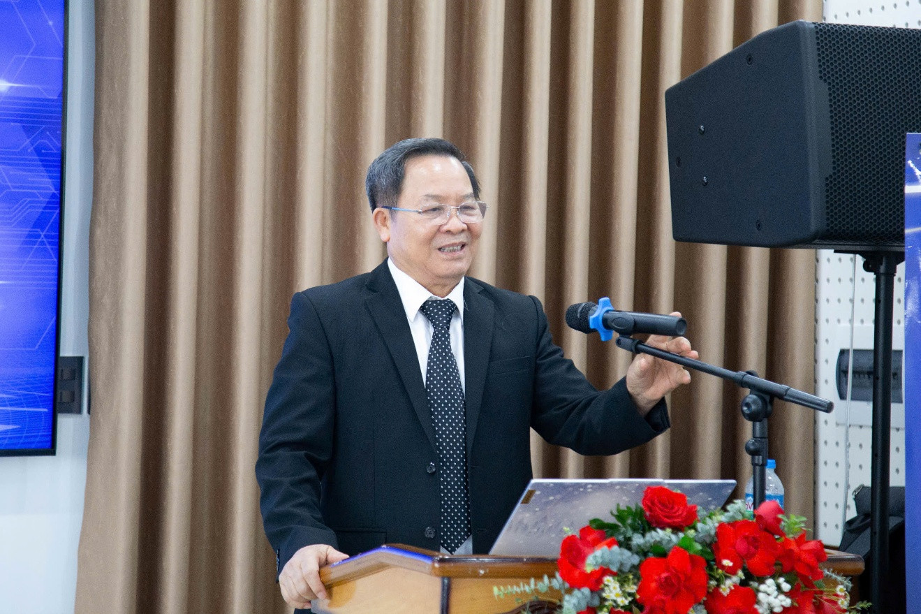 Giáo sư, Tiến sỹ, Bác sỹ Đỗ Như Hơn phát biểu khai mạc