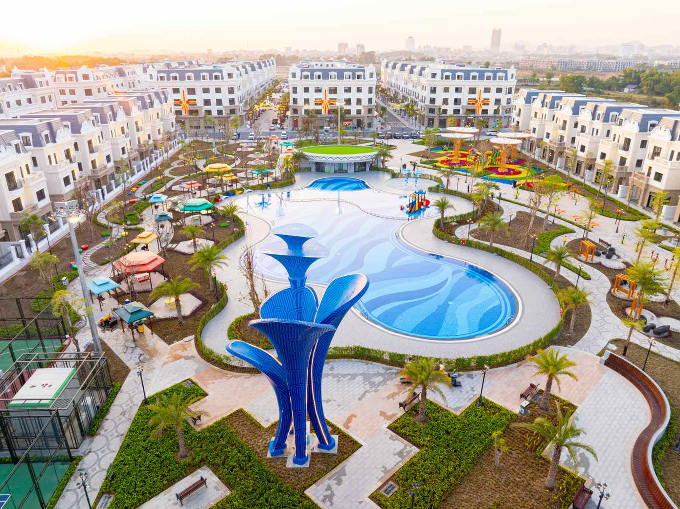 Vinhomes Golden Avenue thu hút cư dân và du khách bởi chuỗi lễ hội sôi động