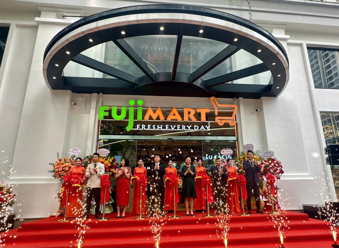 Siêu thị FujiMart tại T9 Times City, Hai Bà Trưng, Hà Nội khai trương ngày 7/6/2025 với hàng loạt ưu đãi hấp dẫn.