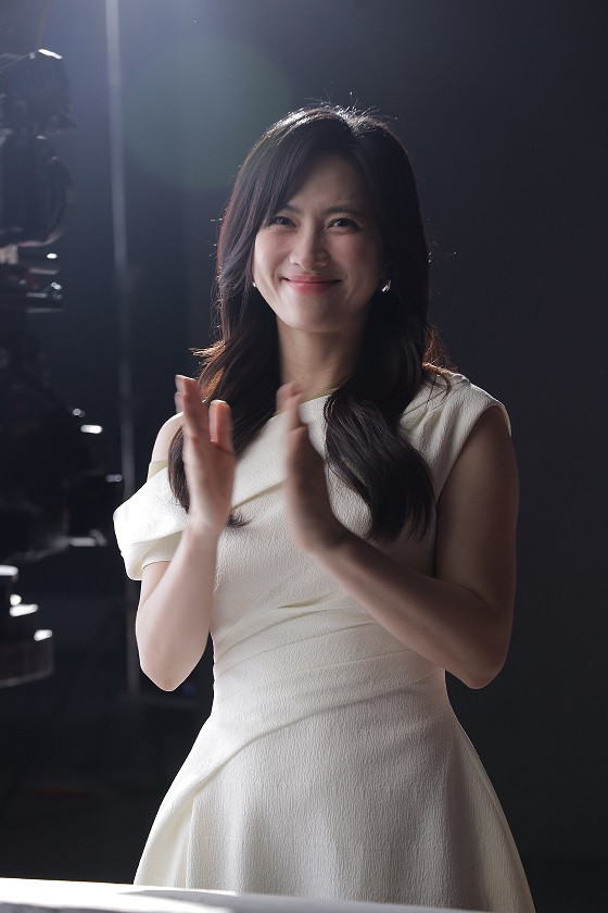 Phương Anh Đào không ngại rời bỏ vùng an toàn, không sợ thất bại, bởi cô hiểu rằng chỉ khi dám thử nghiệm, nghệ sĩ mới có thể tìm ra những khả năng tiềm ẩn trong chính mình.