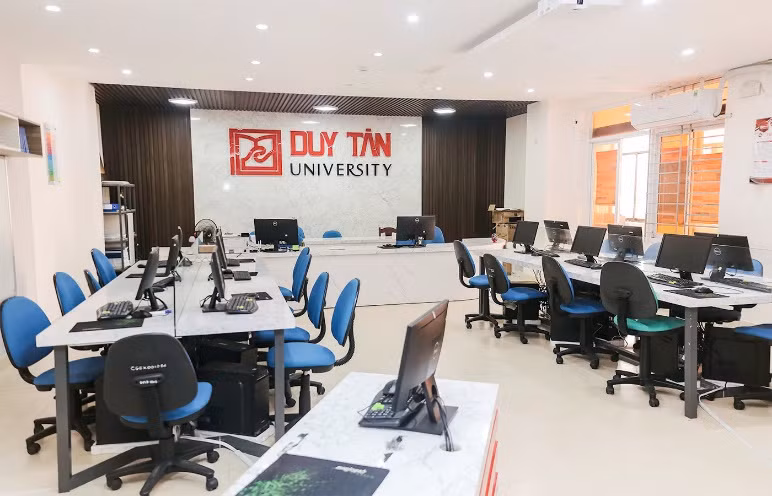 Lab BIC (Trí tuệ Doanh nghiệp) tại ĐH Duy Tân