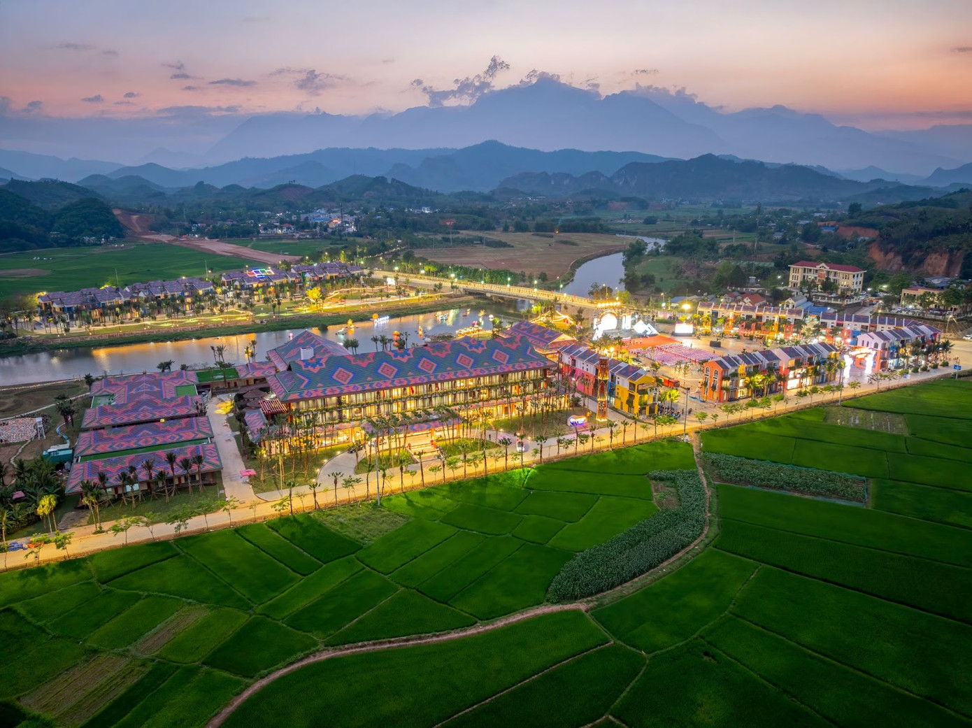 Flamingo Heritage Onsen & Resort - Resort Onsen khoáng nóng 5 sao đầu tiên tại Tuyên Quang Flamingo Heritage Onsen & Resort - Resort Onsen khoáng nóng 5 sao đầu tiên tại Tuyên Quang