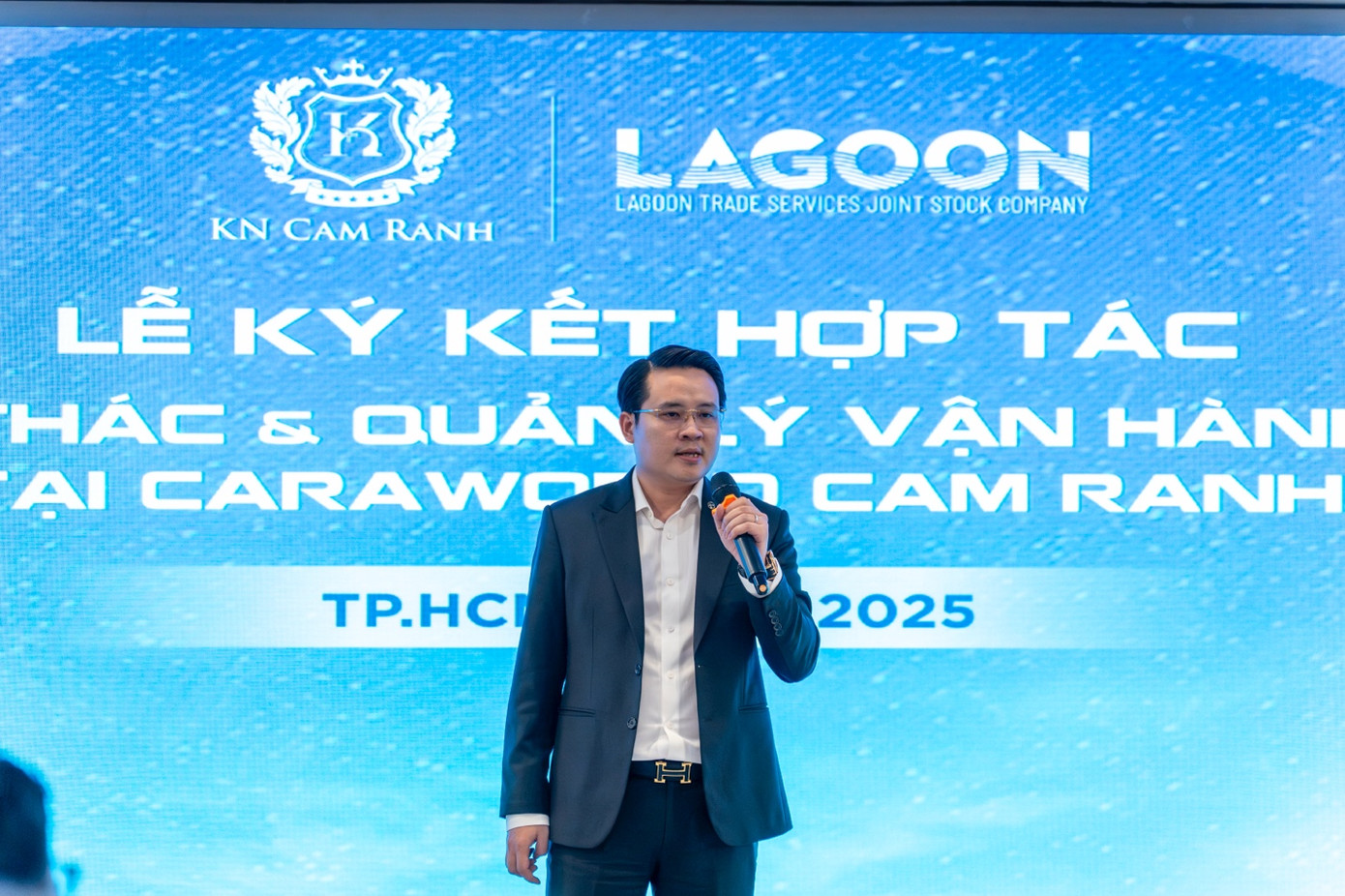 Ông Nguyễn Tuấn Anh – Phó Tổng Giám đốc KN Cam Ranh phát biểu tại sự kiện.